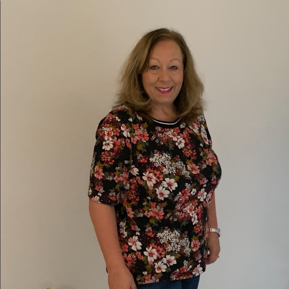 Meet your Posher, Diane